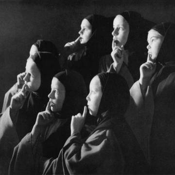 (Angels’ chorus, stage photo of the first televised performance 1956)