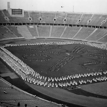 (Berlin Olympic Stadium 1936)